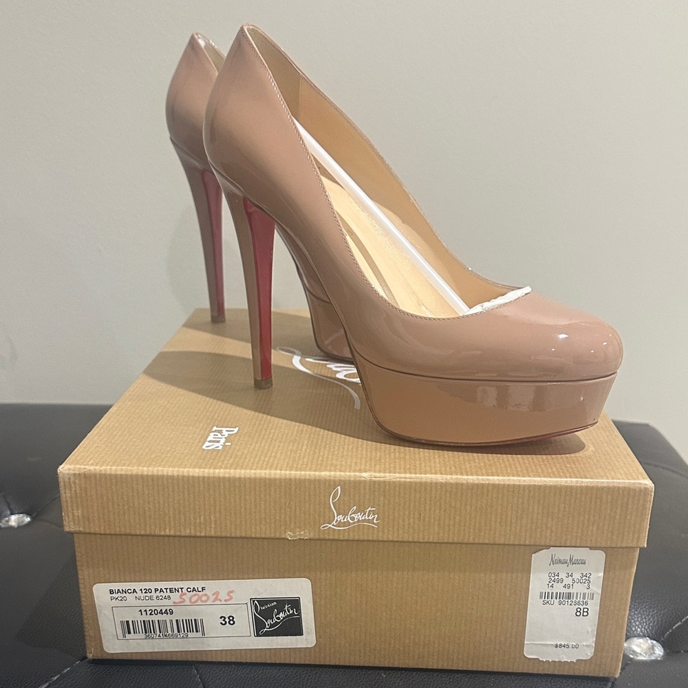 Christian Louboutin Beige Patent Leather Heels